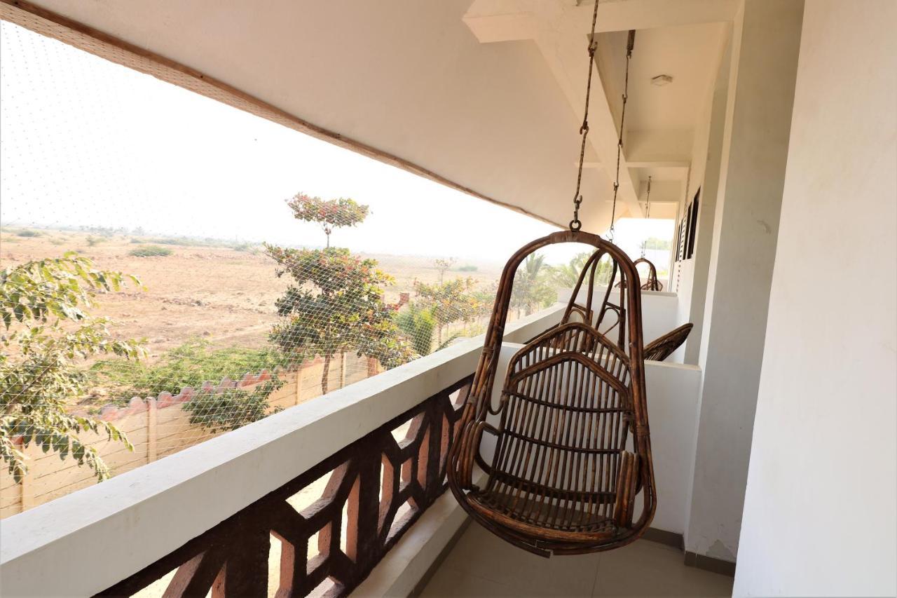 Goverdhan Greens Resort Dwarka L Hotels In Dwarka Екстериор снимка