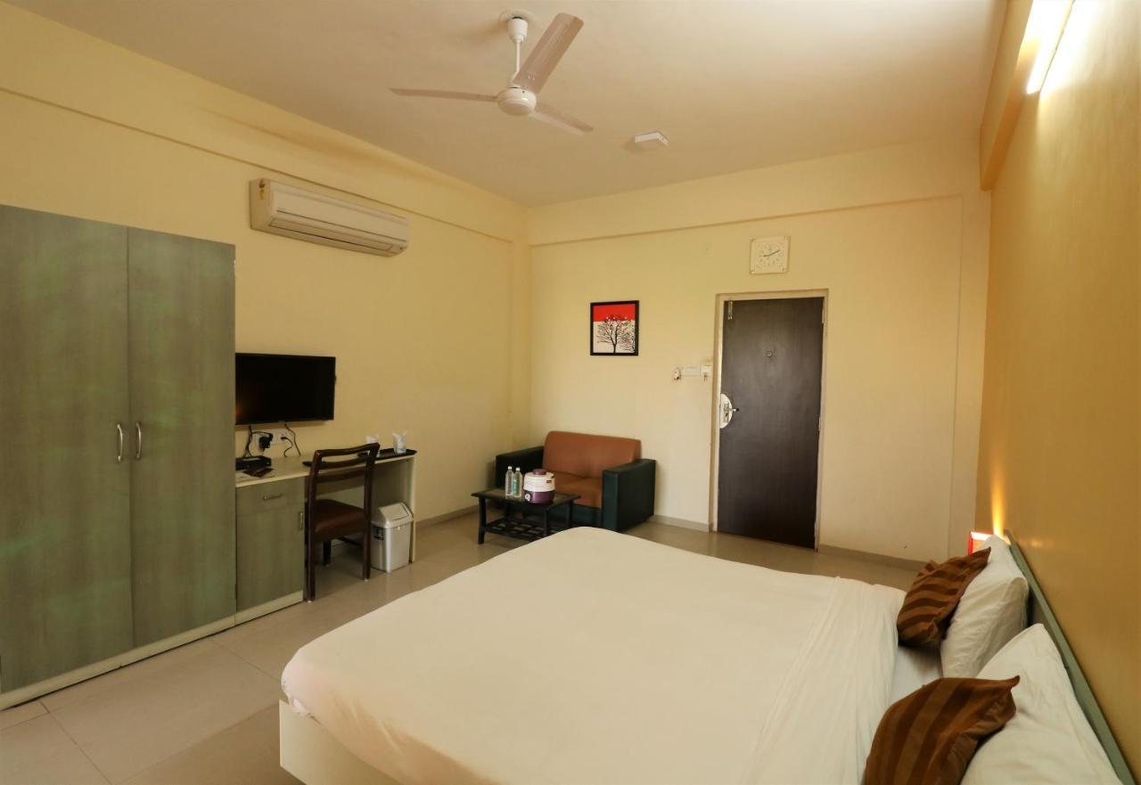 Goverdhan Greens Resort Dwarka L Hotels In Dwarka Екстериор снимка
