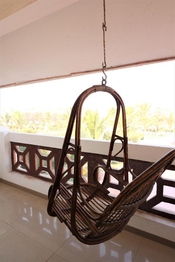 Goverdhan Greens Resort Dwarka L Hotels In Dwarka Екстериор снимка